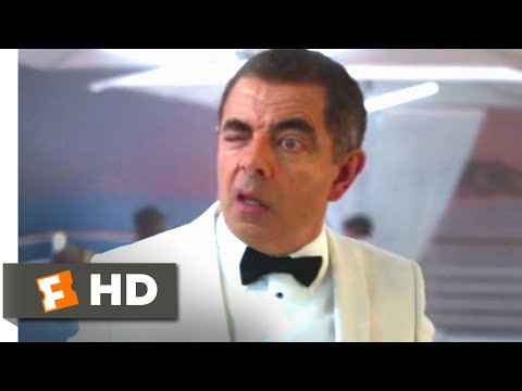 Johnny English Strikes Again (2018) - Fransh Waiters Scene (2/10) | Movieclips