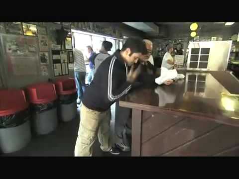 Man vs Food- Chicago Season 1 Episode 6