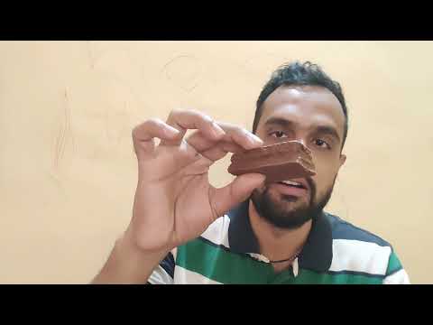Cadbury Chocobakes Choc Layered Cake Price, Review