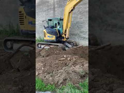 Escavatore Yanmar Vio80