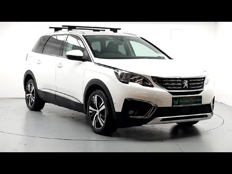 Peugeot 5008 1.2 PureTech 130bhp Allure - Image 2