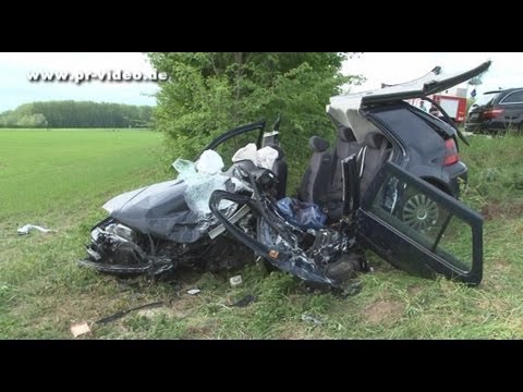 08.05.2012 - B 35 bei Philippsburg - Schwerer Frontalzusammenstoß fordert drei Schwerverletzte