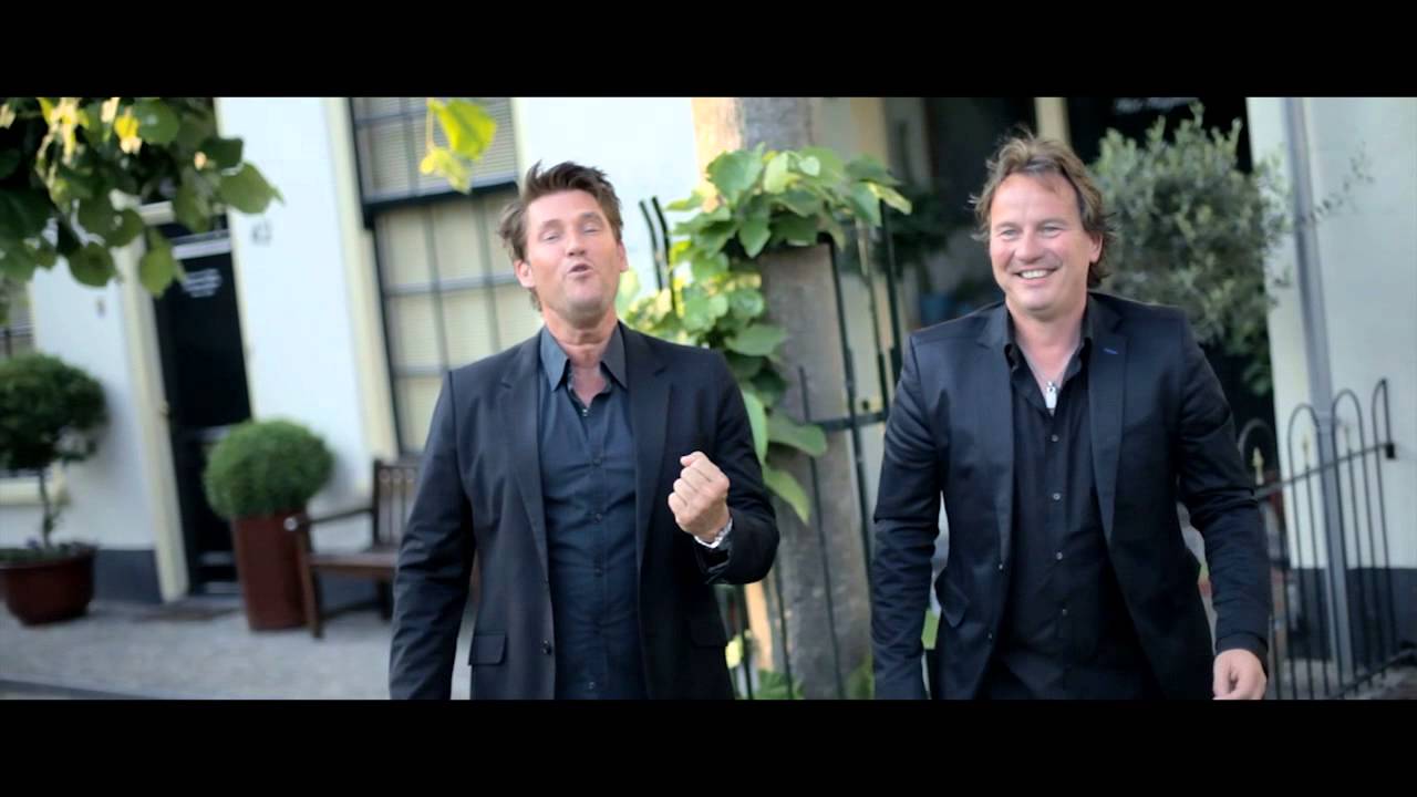 Helemaal Hollands - Het Sirtakifeest (officiële video)