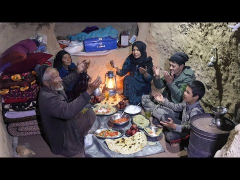 Ramadan Kareem: Old Lovers' Traditional Recipe in a Cave with Guests | Village Life Afghanistan