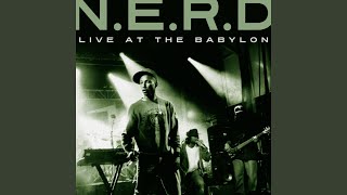 She Wants To Move (Live)