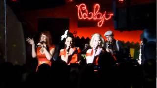 The Puppini Sisters - Jackass Brass Band - Moi je joue