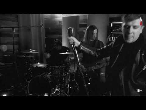 sunisgone  -  live at Galernaya20