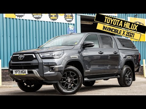 2021 Toyota Hilux Invincible X 2.8 Detailed Walkaround Walk & Talk