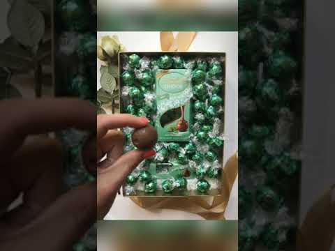 Unwrapping the New Limited Edition Lindor Milk Mint