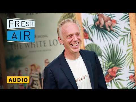 'White Lotus' creator Mike White finds wide success after 25 years in the margins | Fresh Air