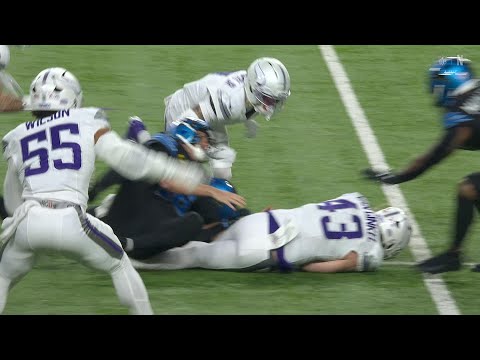 Vikings fumble recovery leads to an Aaron Jones touchdown