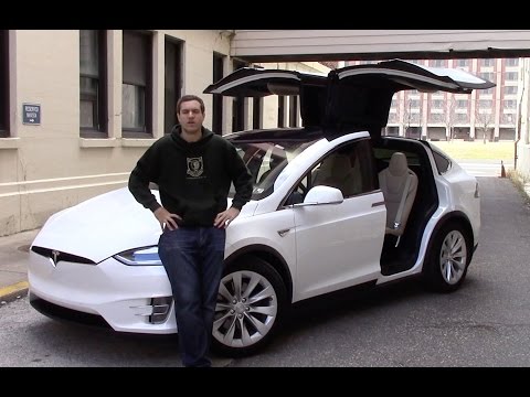 Here's Why the Tesla Model X Is an Awful Car