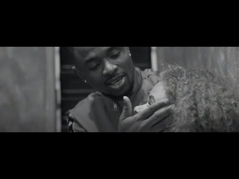 Ommy Dimpoz featuring MwanaFA - Hello (Official Music Video)