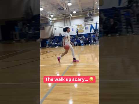 Nah she knew she was getting a BUCKET😮‍💨 (via niahhoops_/IG) #shorts #basketball #highlights #wnba