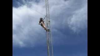 preview picture of video 'KD0NIQ Meghan on the Toronto repeater tower'