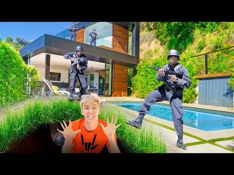 HIDING FROM A SWAT TEAM!!