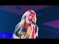 Kelly Clarkson performs Dance With Me at Studio Sessions in Las Vegas on 7.12.25