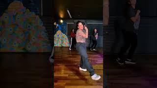 Download lagu Lucky Boy 😅  Bachna Ae Haseeno | Bipasha Basu #shortsvideo #choreography #indiandance #dancer mp3