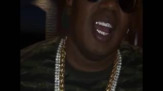 Master P shows off new Diamond Grill.and tells Chris Brown to get rid of all them yes men