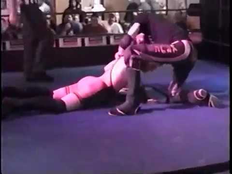 Skott Phoenix vs X Ray Kyle Kruze - MSW - April 3rd 2003