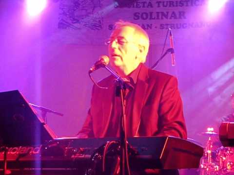 Oliver Dragojevič & Dupini - Pismo Moja (Strunjan 12.11.2010)