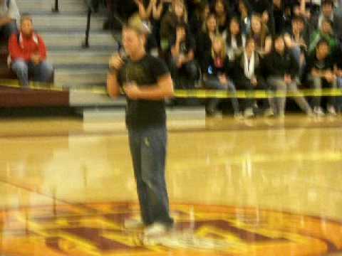 Jojo singing. senior student