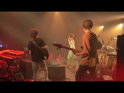 MOJA "People Get Enough" - Live @ Stereolux