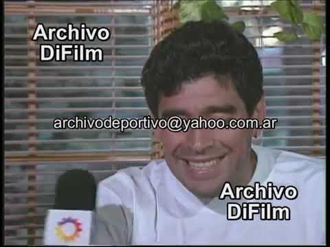 Training of the Argentine National Team and note to Diego Maradona in the World Cup - 1994 FOOTAGE