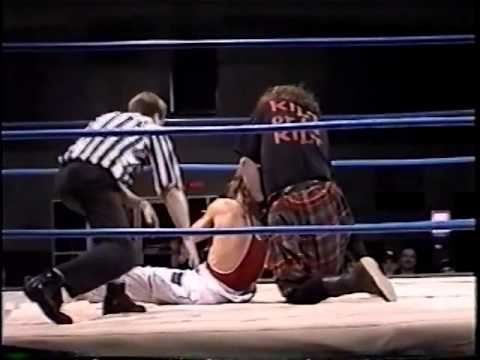 Duke MacIsaac vs Scott Savage - RAW - May 13th 2002