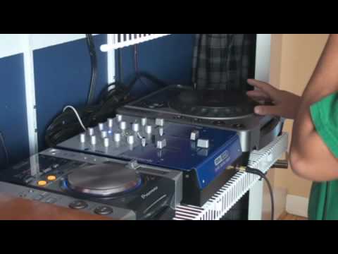 Dj GoldenGomez - Electro-House Tenminmix - August 2010