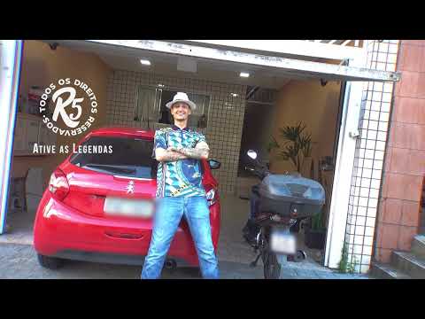 11. MC Renan R5 - Caí no Golpe (com Os Martinelli) {prod. Luz e @KOOKUP}