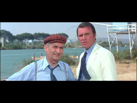 Le petit baigneur - Regardez-le, regardez cet andouille là