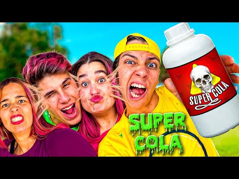 TESTEI A COLA MAIS POTENTE DO MUNDO *Me colei no teto ?