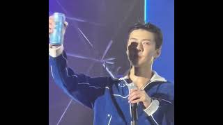 Download lagu #SEHUN so hot while drinking the Cass Beer 🍻🍺 💦💙#EXOSC_CassCoolFestival #SEHUN #CHANYEOL #exo#shorts mp3 Download lagu #SEHUN so hot while drinking the Cass Beer 🍻🍺 💦💙#EXOSC_CassCoolFestival #SEHUN #CHANYEOL #exo#shorts mp3