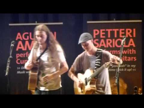 Petteri Sariola with Mike Dawes & Martin Harley @Gitarrenzauber 2013 Untitled blues