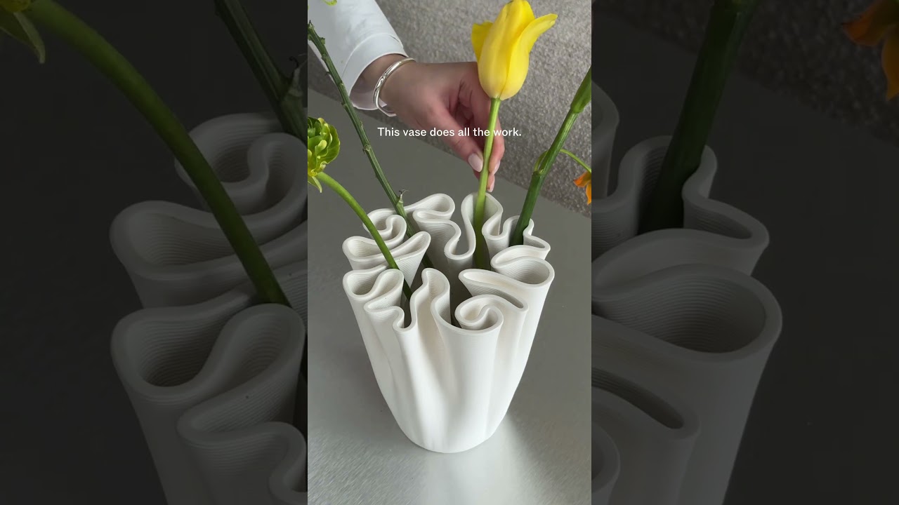 Easy flower arrangement: The ultimate aesthetic vase for stunning centerpieces 😍