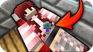 NOOB ENCONTRO UNA AMIGA GIGANTE QUE LO PROTEGE EN MINECRAFT