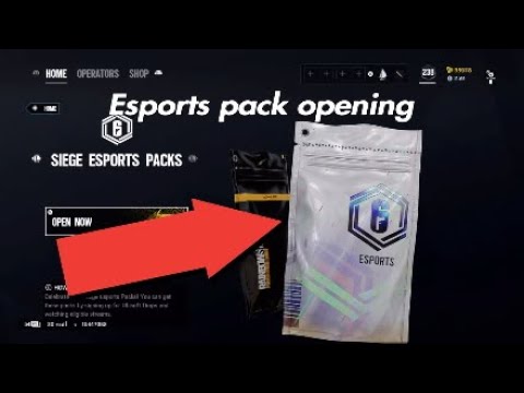 Old British man opens Esport packs