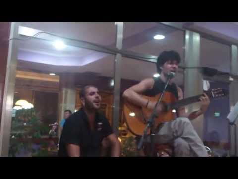 actuacion de FAINO TI en acustico