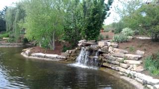 preview picture of video 'Overland Park Arboretum and Botanical Gardens, Part 10'