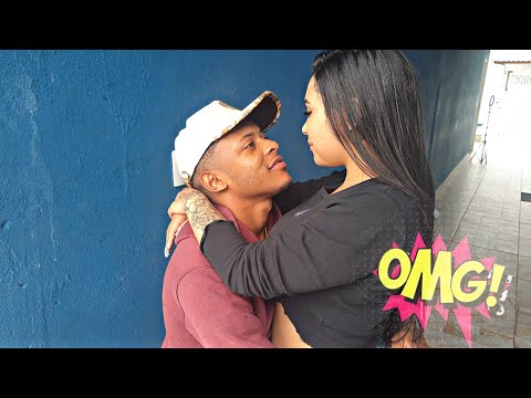 KIA BERNARDES ESTÁ GOSTANDO DA VISITANTE?! *vai dá namoro*