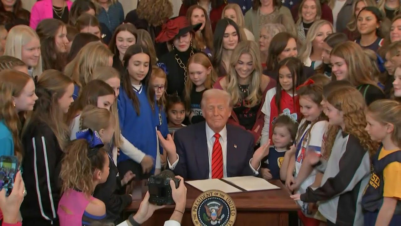 Trump assina decreto que impede que atletas trans participem em esportes femininos | AFP