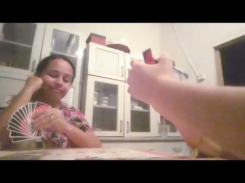 Jogando uno com minha filha kkkk