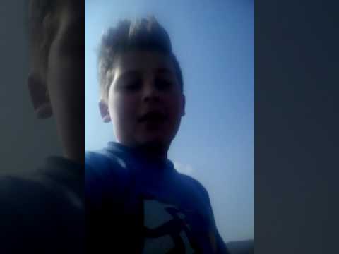 Fugim pe țară vântului