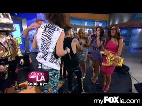LMFAO Feat. Lauren Bennett &  LMFAO Crew - Party Rock Anthem @ Good Day LA (27/07/2011)