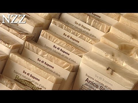 Das Ekzem auf den Handgelenken der Hände Die Creme von der Schuppenflechte auf den Nägeln