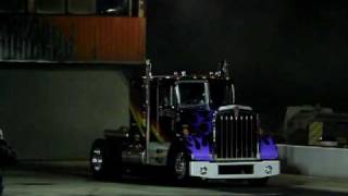 preview picture of video 'Bob Motz Jet Semi truck 2010 Skyview Drags'