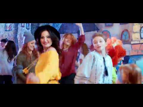Angelina Korjan & Andreea Rotaru   Viata e frumoasa Official Video