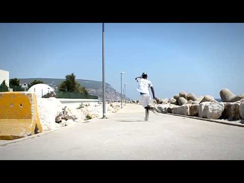 Staff Estraga - Sacode [VIDEO OFICIAL]