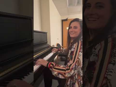 A little stride warm up before the show